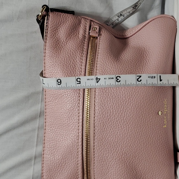 Kate spade dusty rose crossbody pebbled leather black trim - Picture 4 of 10